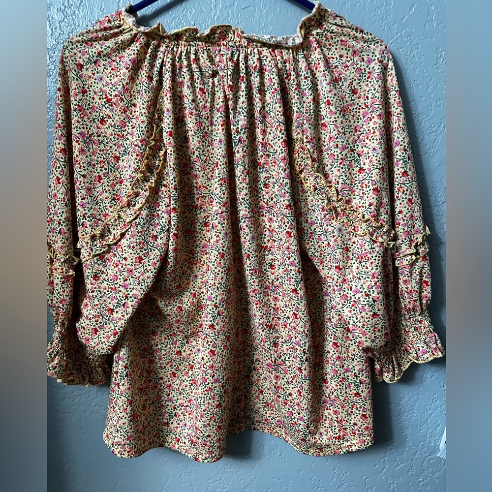 Melloday blouse size Large - Picture 2 of 3